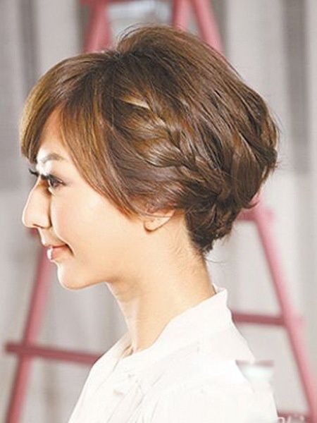 ����Ůʿ����̶�ͷ�� �����˶̷���ͷ���ķ���ͼ��