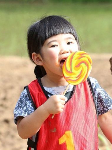 ����СŮ����ͷ������ ����СŮ����ͷ����ͼƬ