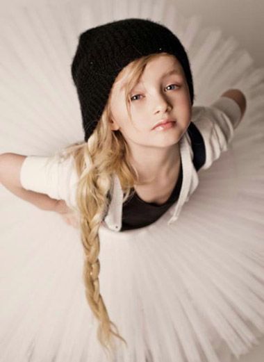 12��СŮ��ͷ����ô�໨�� СŮ��ͷ���ı෨