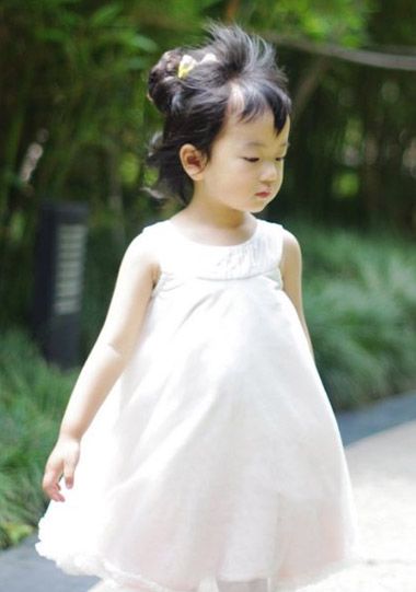 4��СŮ���г��������� 4��СŮ����������