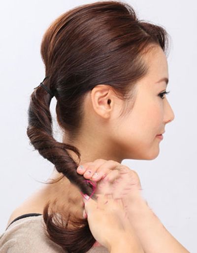 ����Ů����ô��ͷ�� �������̷���������