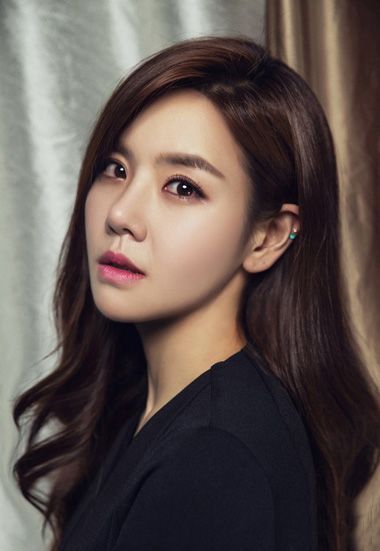 ���긾Ůʱ���̷� ����Ůʿ�̷���ͼƬ