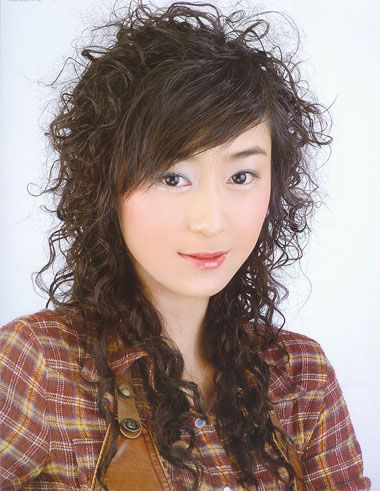 Բ��Ů���ʺ���ʲô�������� Բ��������˿��ͼƬ