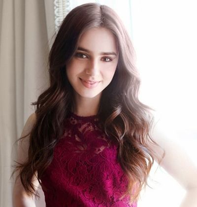 ����ͷ���ٵ�Ů���ʺϳ����� ����ͷ�����г���