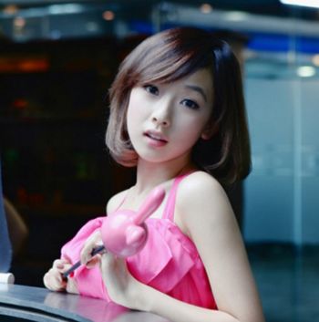 �ÿ��Ķ̷�Ůб�������� ��ʽб��������ͼƬ