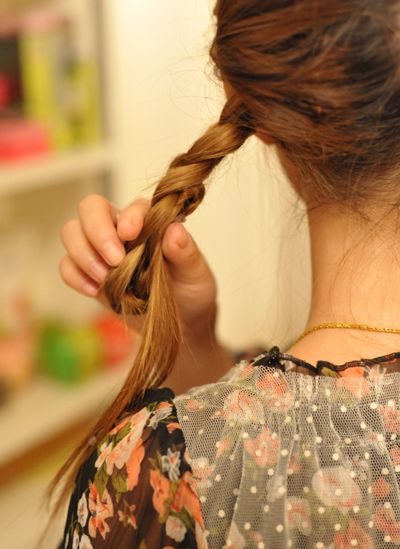 С����������ͷ���ÿ� ѧ�෢СŮ��ͷ������