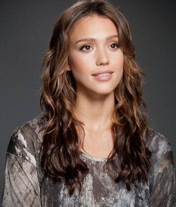 ͷ���ٵ�Ů���ʺ������̷� ͷ�����̻��̷���ͼƬ