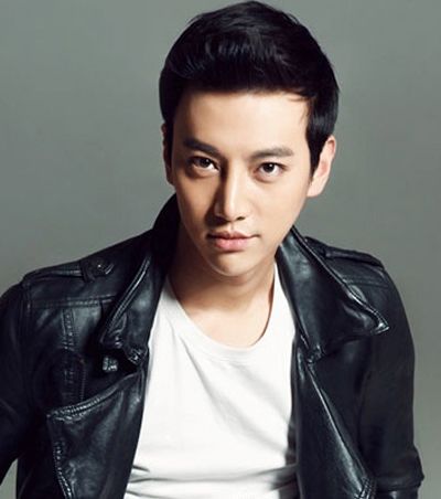 ����ѧ����������ͷ�� ��ѧ���в�����������