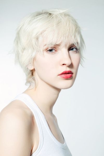 ����������ͼƬ ������Ů���̷�