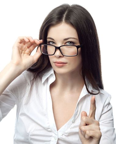 ���źڿ��۾���С��Ů���ʺ�ʲô���ͺ����� �۾�����������