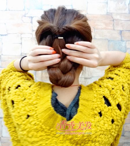 ֱ����򵥵���ͷ���� Ůʿ�̷����͵ļ�����