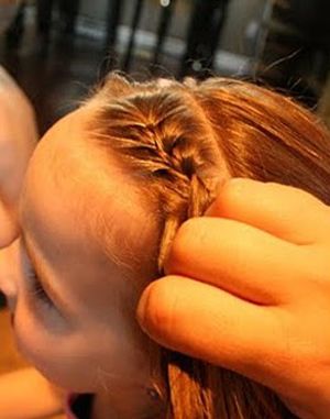 С���ӱ�ͷ���Ĳ��輰ͼƬ Ů�����ֳ�ͷ���ı෨