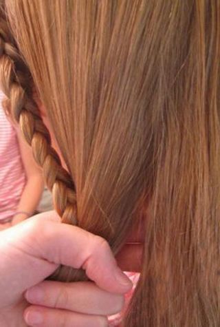 �����С���ӷ��� С���﷢�ͱ�֯��