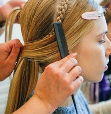 �鷢Ҫ��ô�෢�� ����Ů���г�����