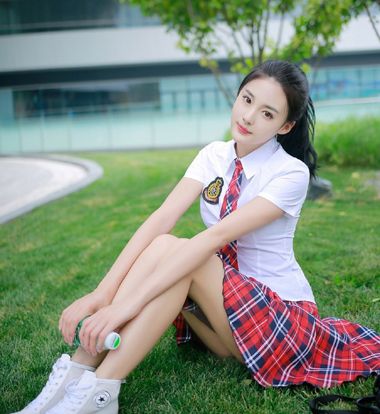 ������ÿ���¶��ͷ��β ��������ͷŪ���ɵ���β�跢��