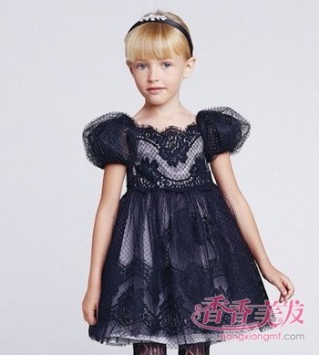 ������ͯ������������ 6-8�곤��СŮ�����ӷ���