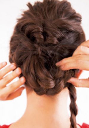 ����Ů����α�ͷ���ÿ� ������3���ӱ෢�̷��̳�