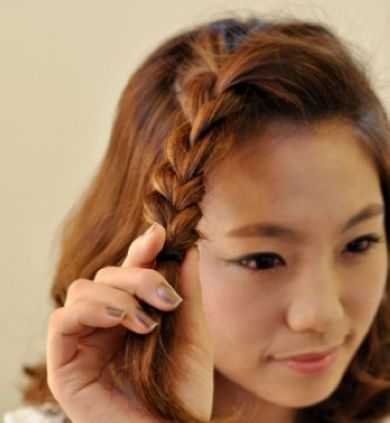 �滨��Ҫ������ͷ�� �ɰ��滨��ͷ��