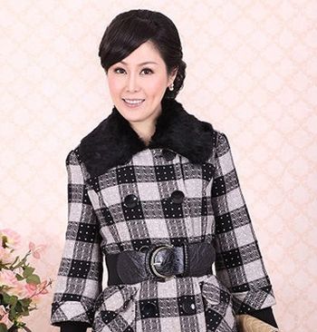 ����Ů������ķ��� ����Ůʿ��ͷ����