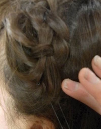 ������������ͷ���ÿ� ����ֱ������Ů����ͷ���Ĳ���