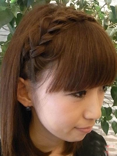 ������������ͷ���ÿ� ����ֱ������Ů����ͷ���Ĳ���