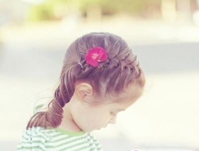 ���������Ĺɱ� Ů�������ֱ෢