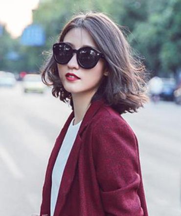 ���۾�������Ů���ʺϵĶ̷����� �����۾�Ů���̷�����