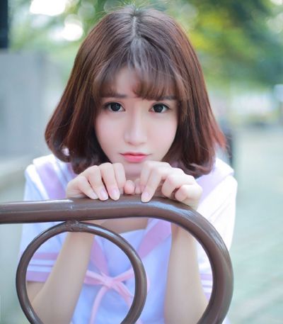 �������ʺϵĶ̷����� ���������ʺ�ʲô��ɫ�̷�