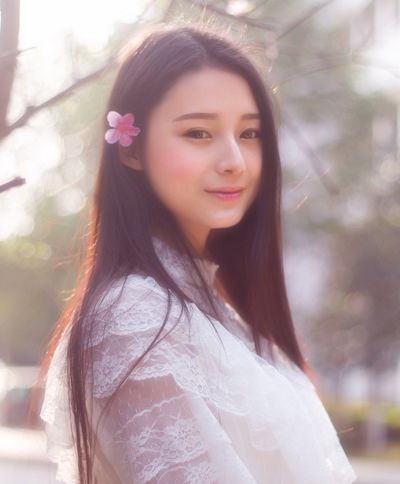 ������򵥵ķ��� 2016�ʺϴ���Ů�������·���