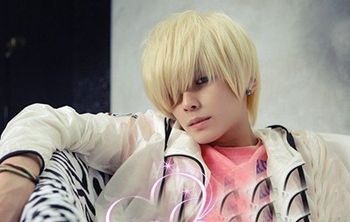 男生短直发该怎么弄 男生拉直在打蜡好看吗图片