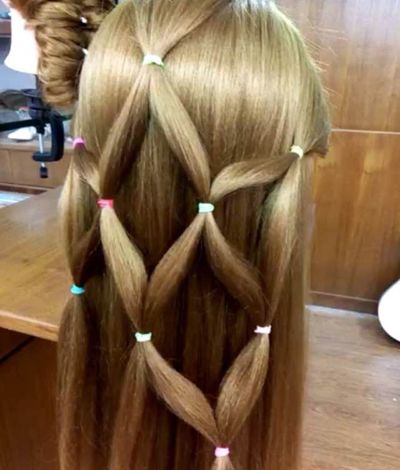 ����ɫ��ֱ���ʺ���ô����Ƥ��С�� ֱ�������������