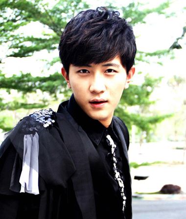 男生短头发如何造型 男生短头发怎么剪好看