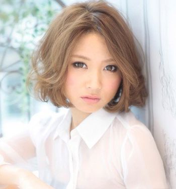 �̷�΢��Ů����ô���´��� �������ʺϵĶ̷�����