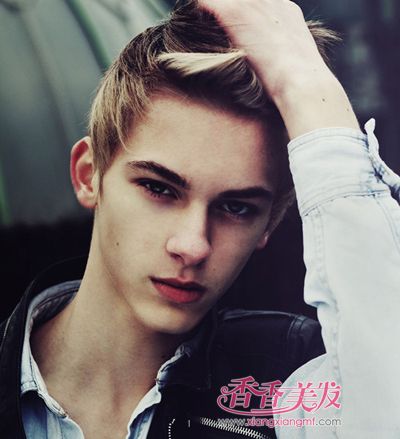 ����ͷ���е���ʺ���ʲô���� ���˳��̷�ͷ����