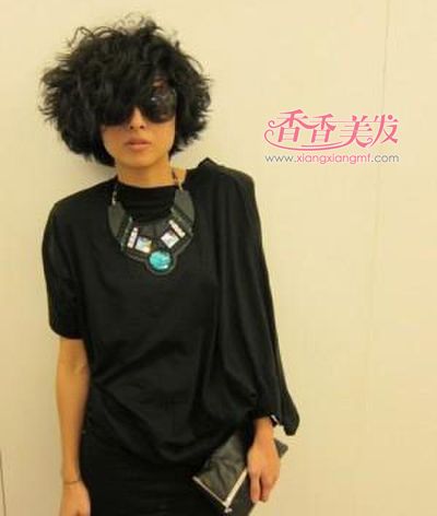 Ů���̷���ըͷ����ͼƬ �����е�Ů���̾�������ͼƬ