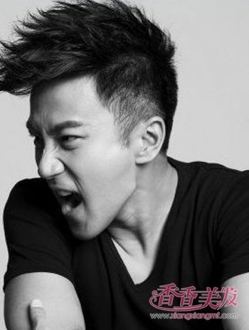 网络红人飞机头男生 男生飞机头染发