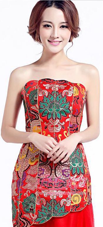 ����Բ���ʺϵķ���Ů �ʺ�������Բ���ķ���