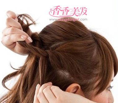 普通中短卷发盘发 中短卷发如何盘发