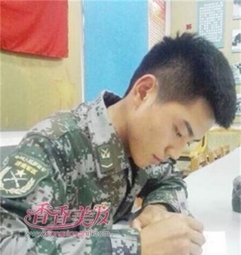 �й��о��˷���ͼƬ ��ʿ��ÿ��ķ���