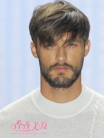 2016��������ʲô��ɫ�ķ��� 2016���еķ��ͺ���ɫ��