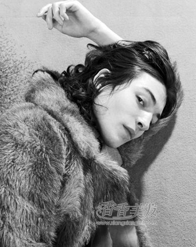 ������ͷ����С�跢�� ������С�跢��ͼƬ