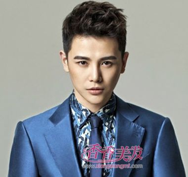 ǰ����ʺ�ʲô������ �д緢����ͼƬ���߶�