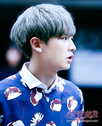 ����ͷ��Ⱦʲô��ɫ�Ƚ�˧ 16������ͷ������ʲô��ɫ