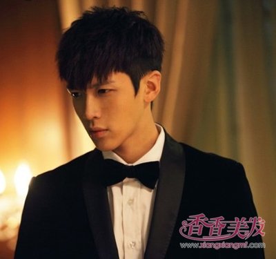 90�����������ж̷����� ��ʿ���ն̷�����