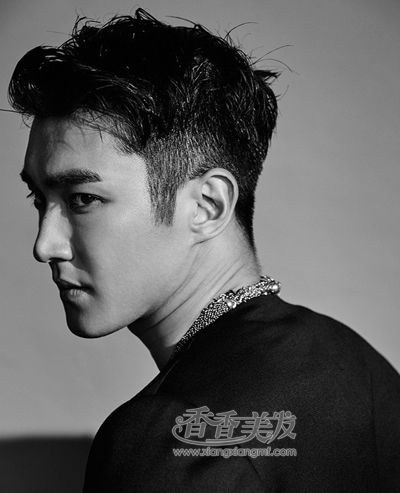 2016帅气男生发型用发胶怎么固定 男生时尚酷帅发型