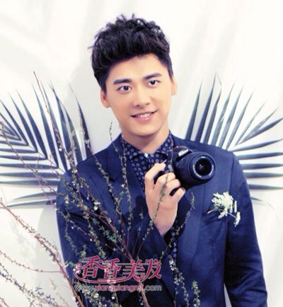 2016帅气男生发型用发胶怎么固定 男生时尚酷帅发型