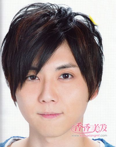 2016年男生最流行发型颜色 男生最新棕栗色发型图片