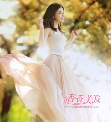 ���Ķ̷���δ����·� 2016����װŮ���̷�����