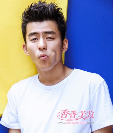 ��������ͷ��һ����ô�������Ƚ�˧ ���������޷�����ķ��ͺÿ���