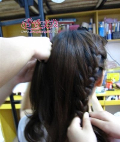 �����ɫ��ֱ����ʽ�����̷� �ڳ�ֱ�����̷�